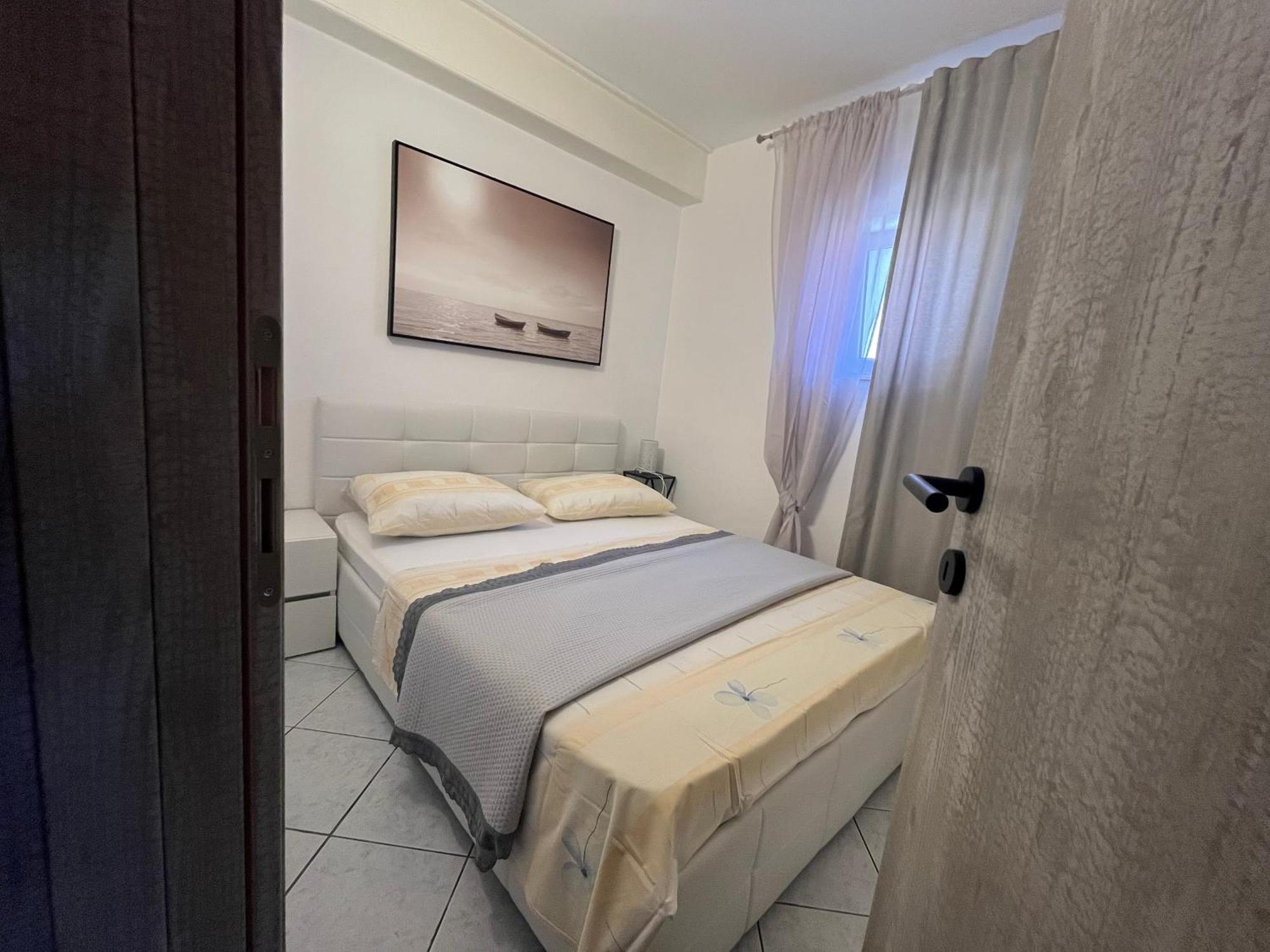 Apartments Marko โตรกีร์ ภายนอก รูปภาพ