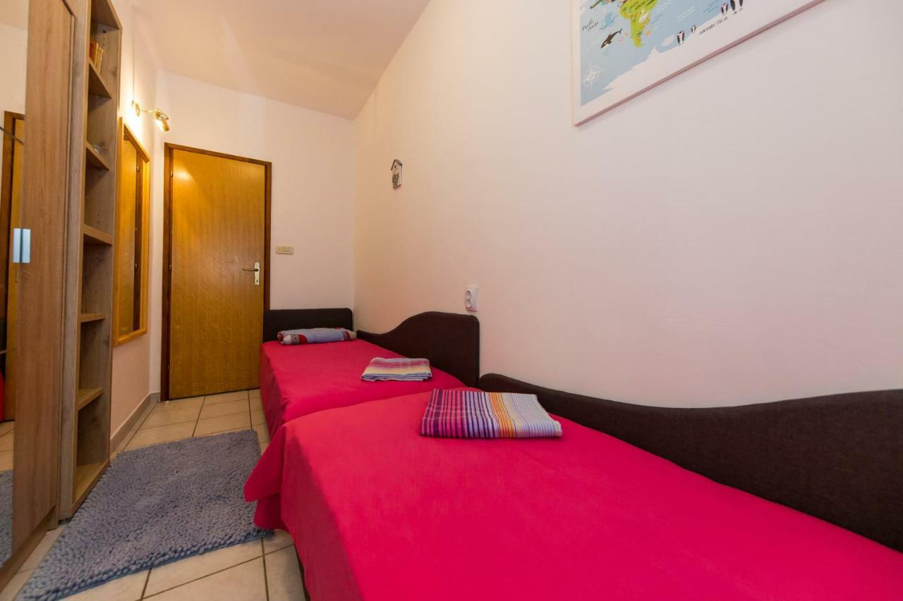 Apartments Marko โตรกีร์ ภายนอก รูปภาพ